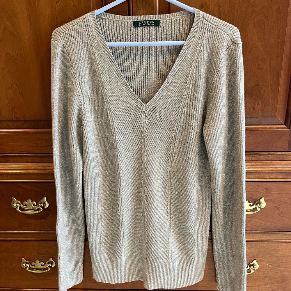 Lauren Women's Cream V-Neck Sweater